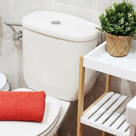 Piso Coqueto Con Parking Y Balcon Lejlighed