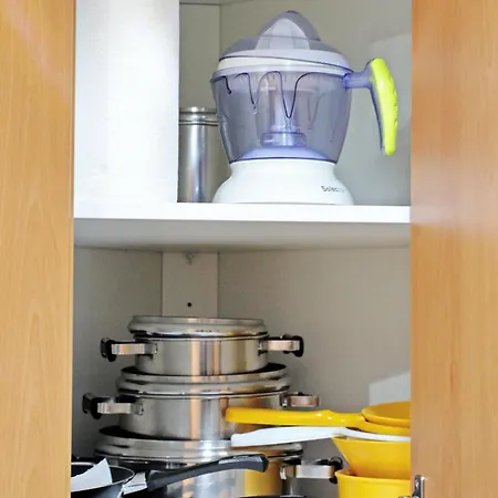 Piso Coqueto Con Parking Y Balcon