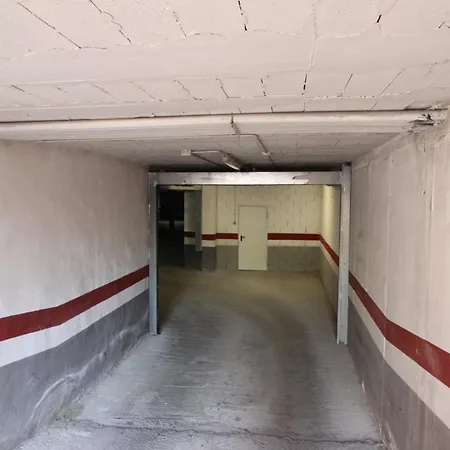 Apartment Piso Coqueto Con Parking Y Balcon
